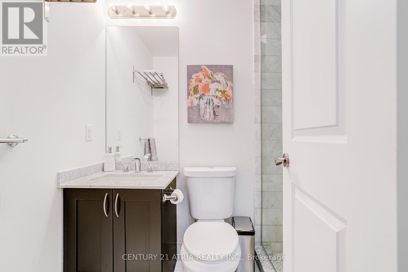 #101 17 RUDDINGTON DRIVE - 23