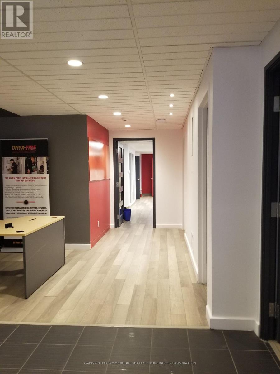 4 Bath Industrial for Rent in Ottawa – 1479 LAPERRIERE AVENUE, Ottawa – MLS# X12839078 - Image 29