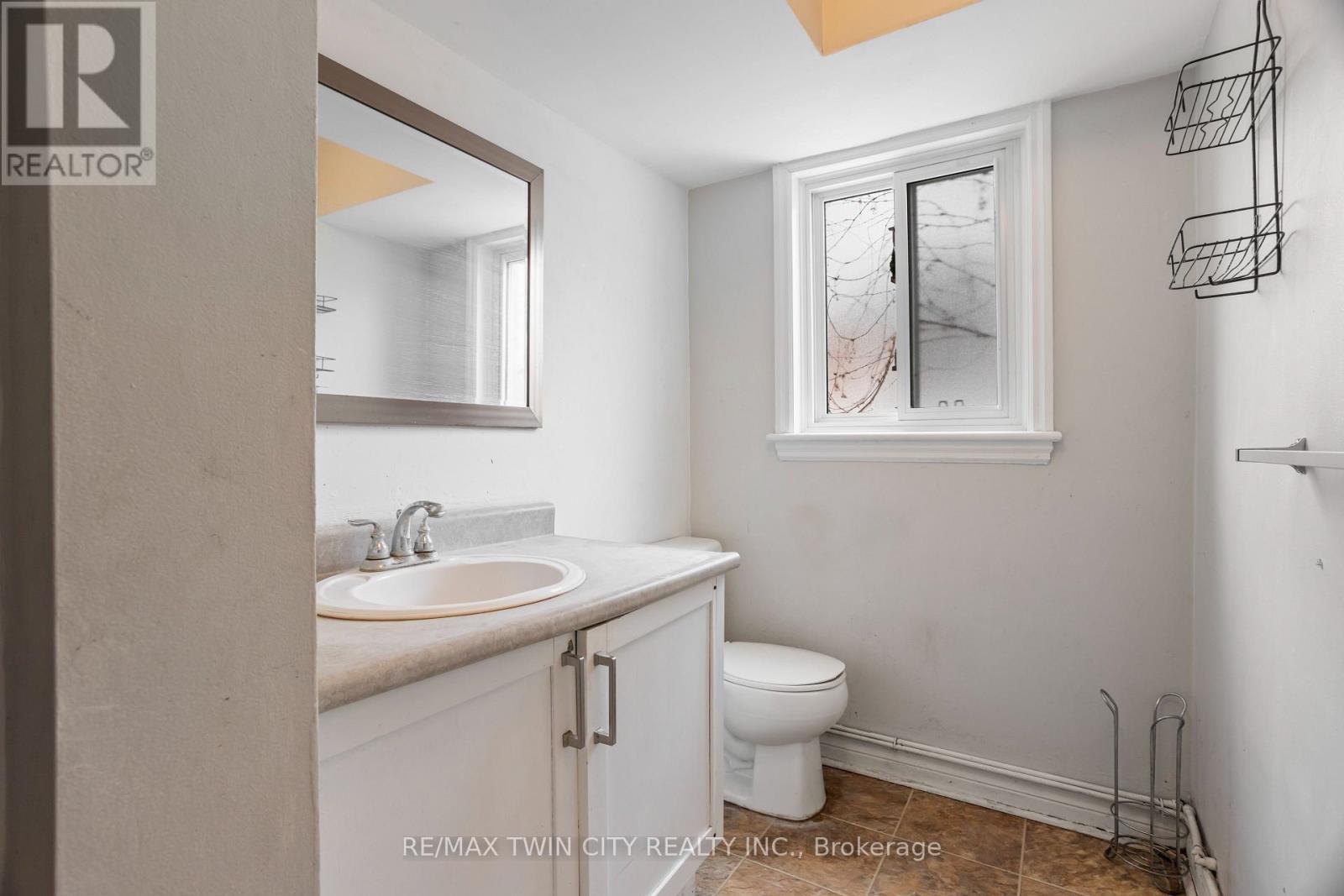 261 WATER STREET - 19
