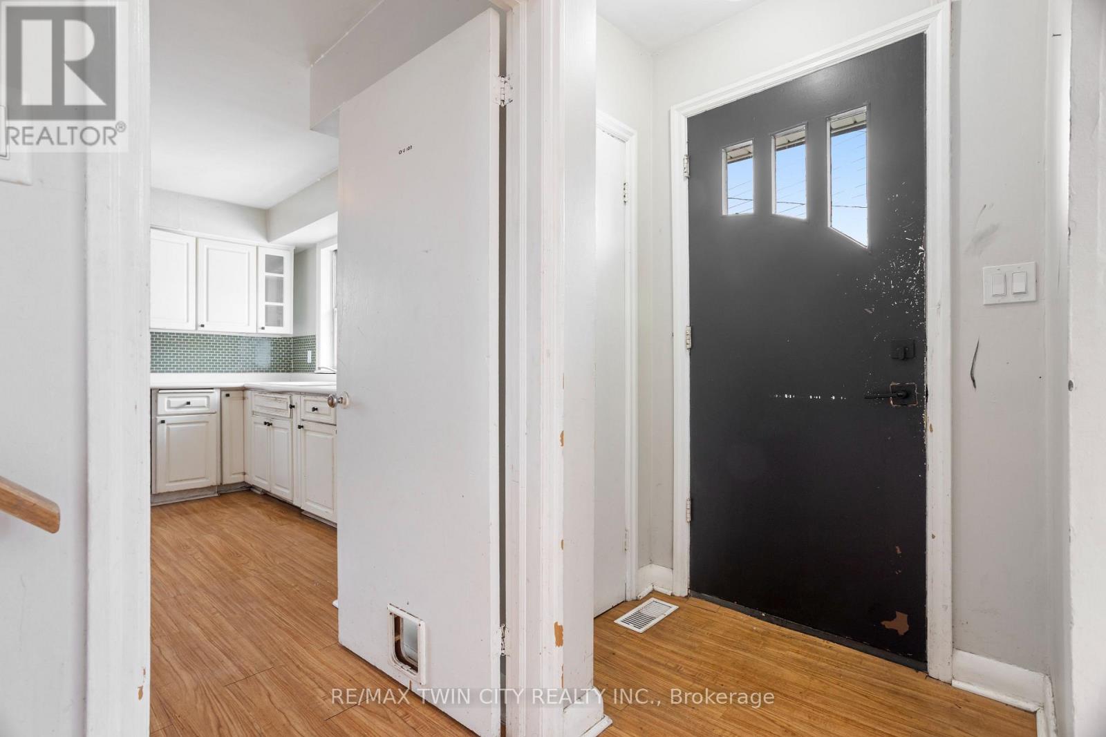 261 WATER STREET - 7