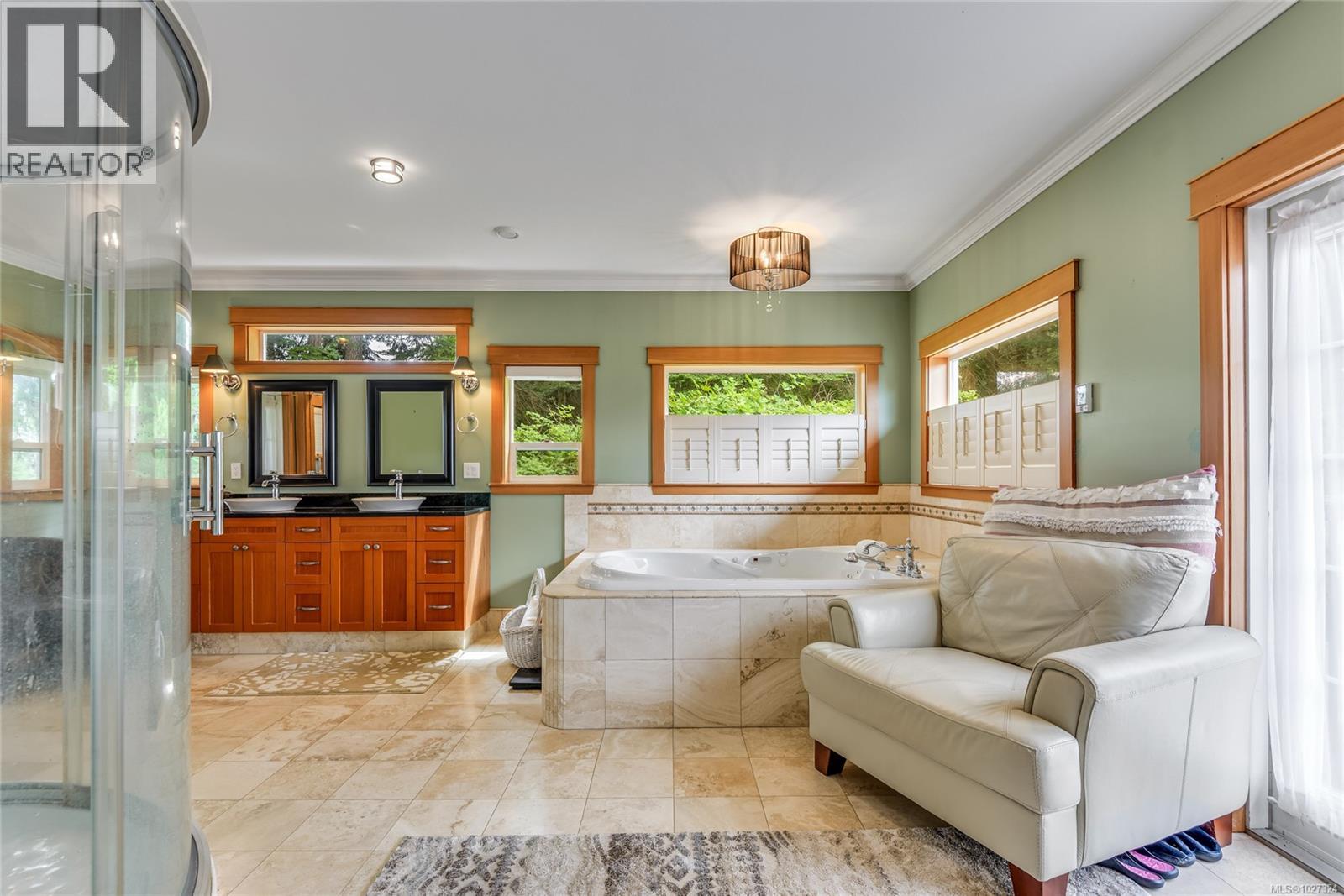 8947 Clarkson Ave, Black Creek