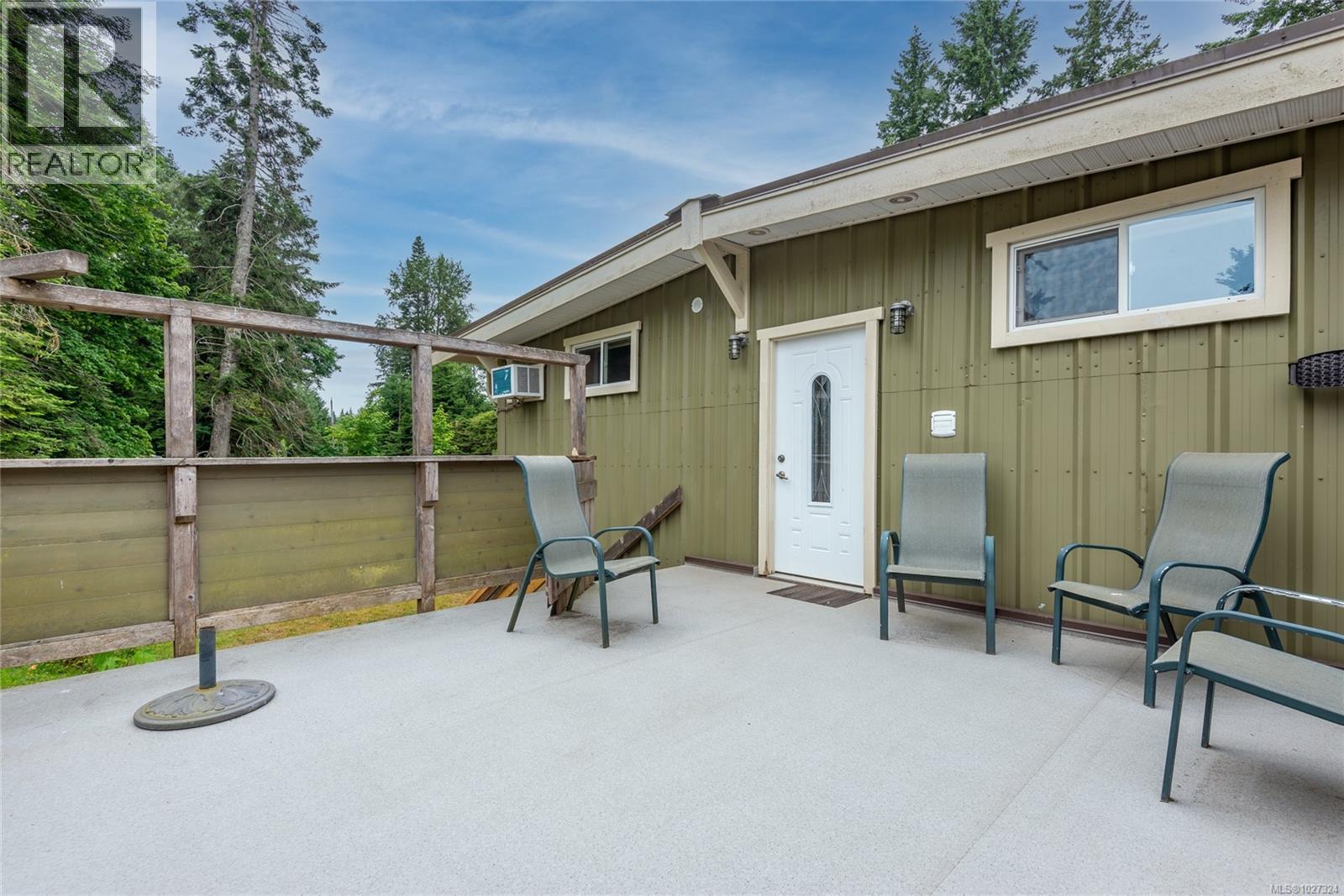 8947 Clarkson Ave - 67