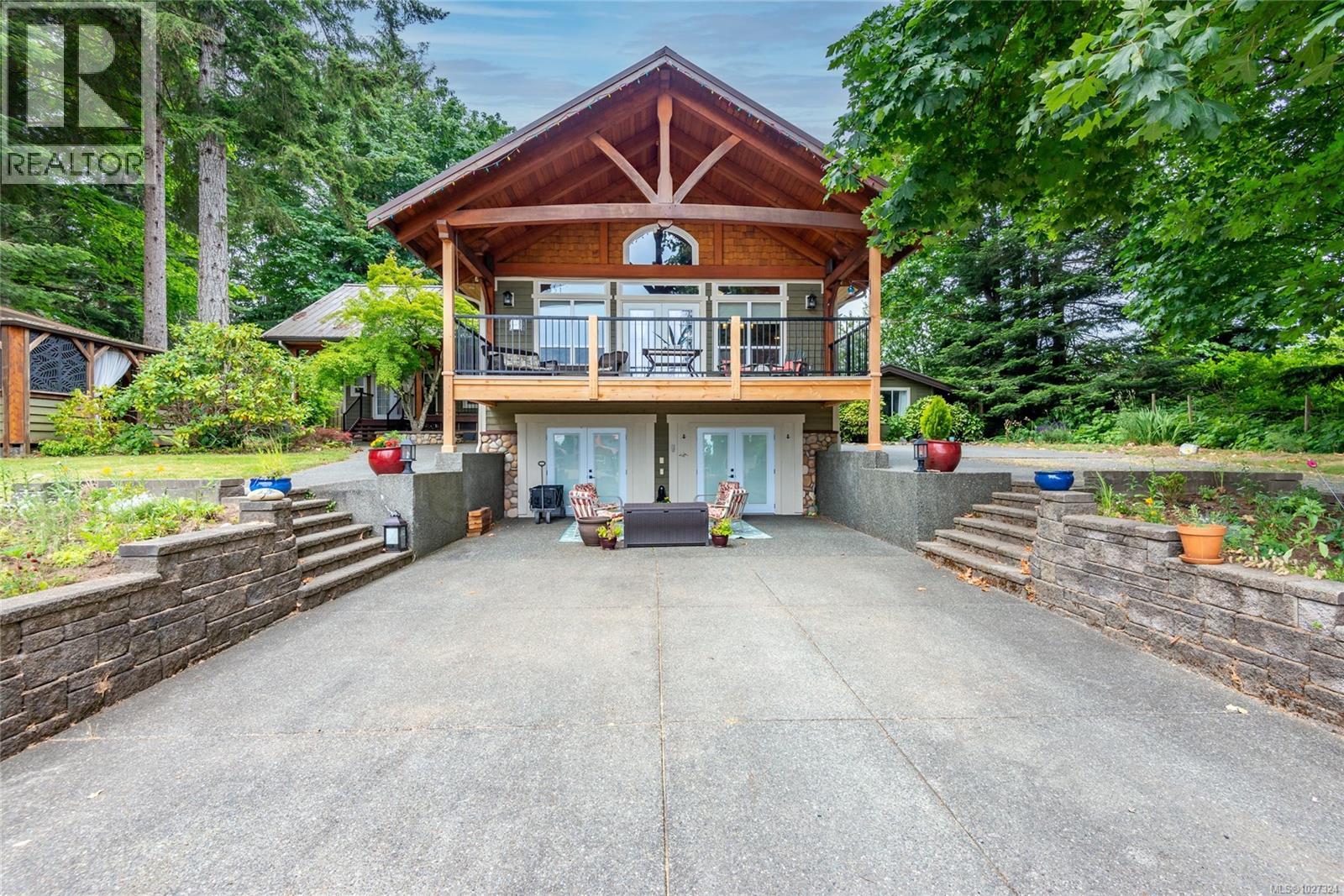 8947 Clarkson Ave, Black Creek