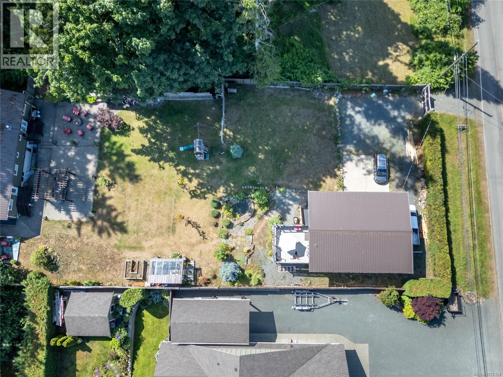 8947 Clarkson Ave, Black Creek