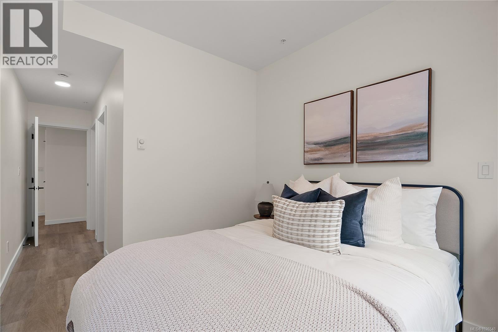 404 610 Lampson Street, Esquimalt