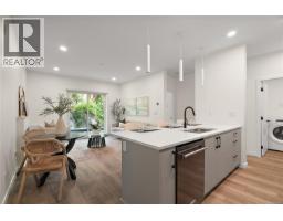 Kitchen - 404 610 Lampson St, Esquimalt, BC V9A0L4 Photo 8