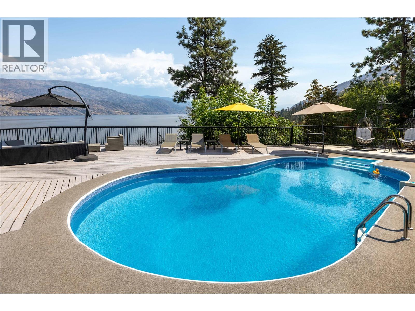 7192 Brent Road, Peachland
