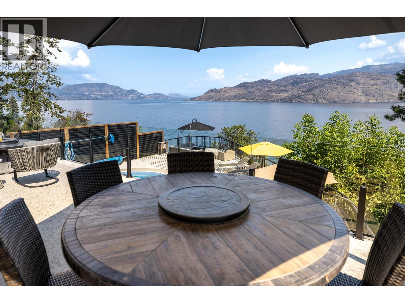 7192 Brent Road, Peachland