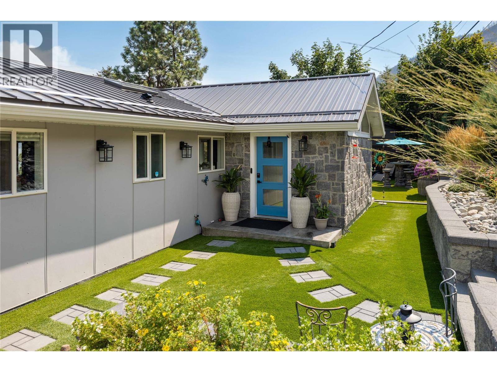 7192 Brent Road, Peachland