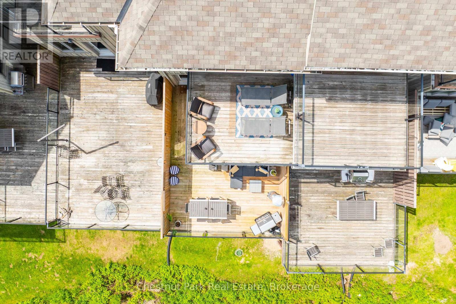 61 ROCKMOUNT CRESCENT - 29