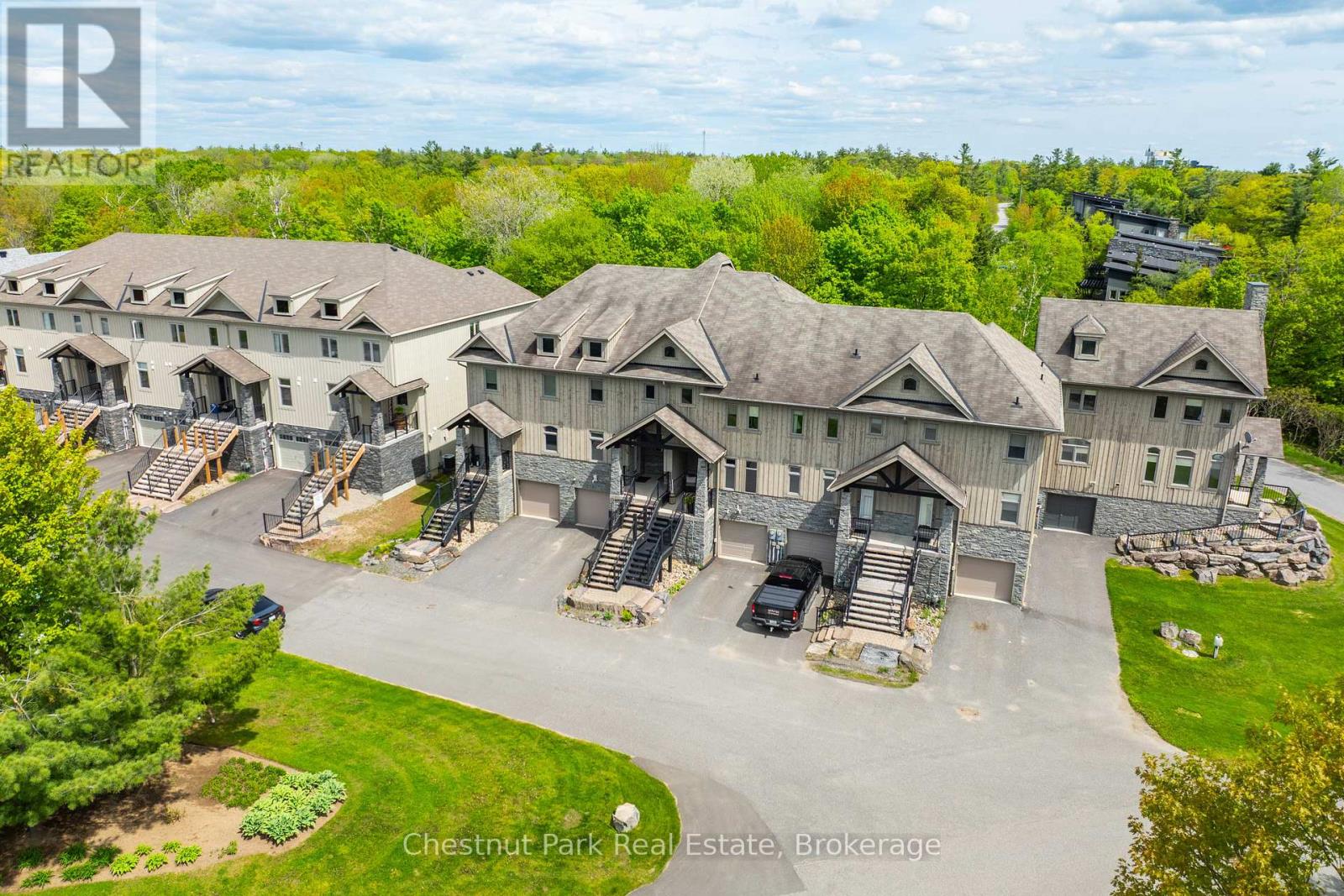61 ROCKMOUNT CRESCENT - Image 31