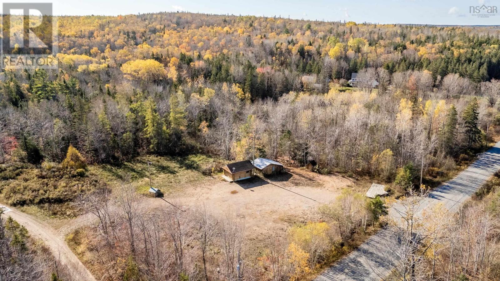232 Forest Glade Road - 20