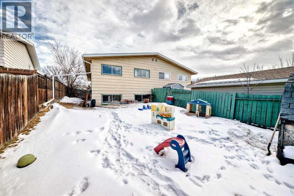 4105 53 Avenue, Innisfail