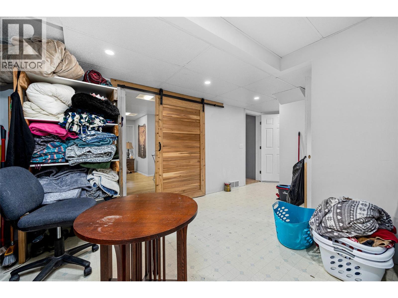 14286 Harmen Road, Lake Country