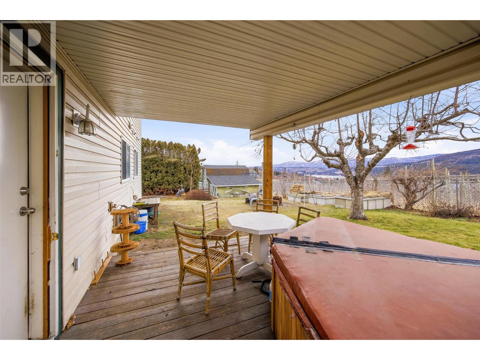 14286 Harmen Road, Lake Country