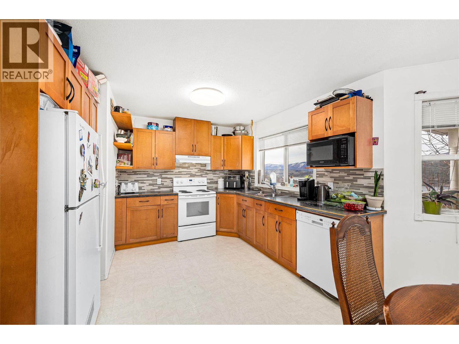 14286 Harmen Road, Lake Country