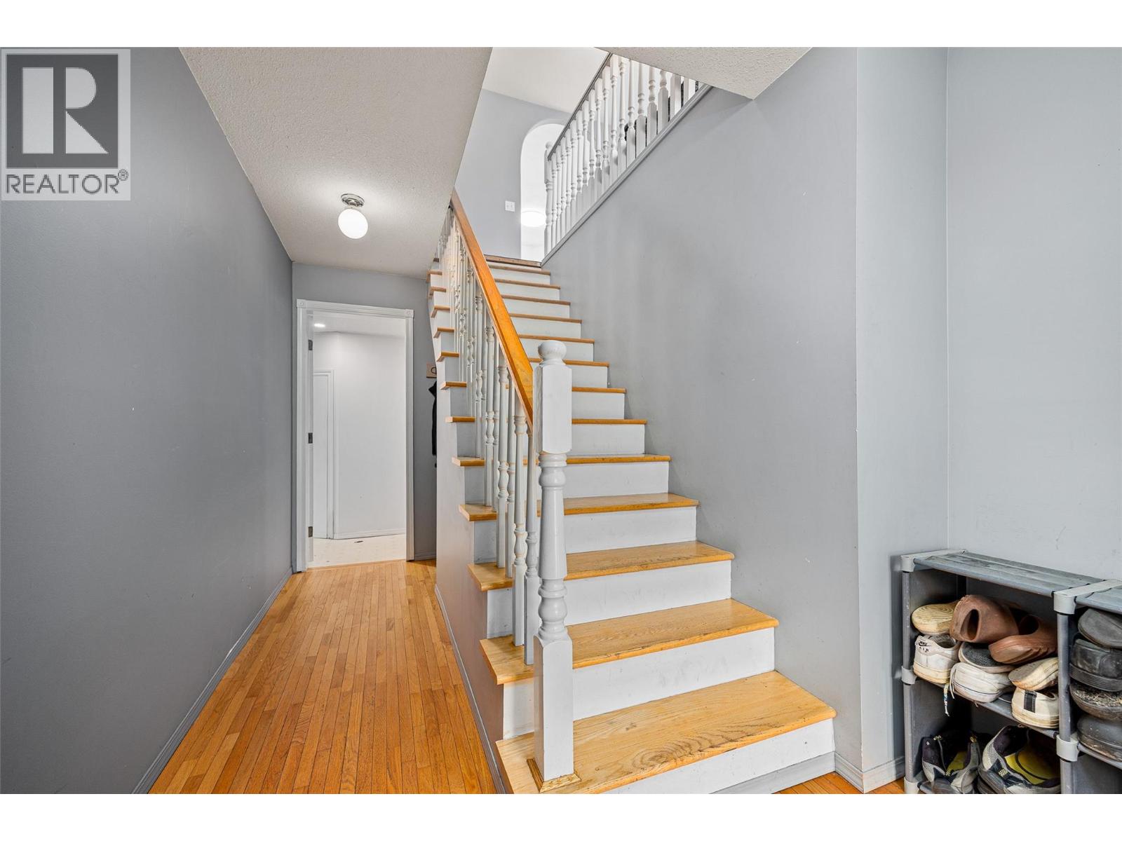 14286 Harmen Road, Lake Country