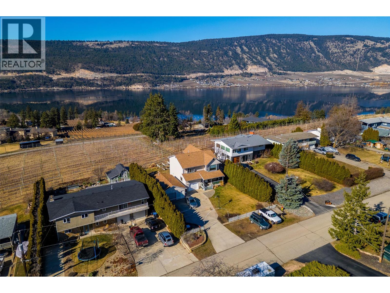 14286 Harmen Road, Lake Country