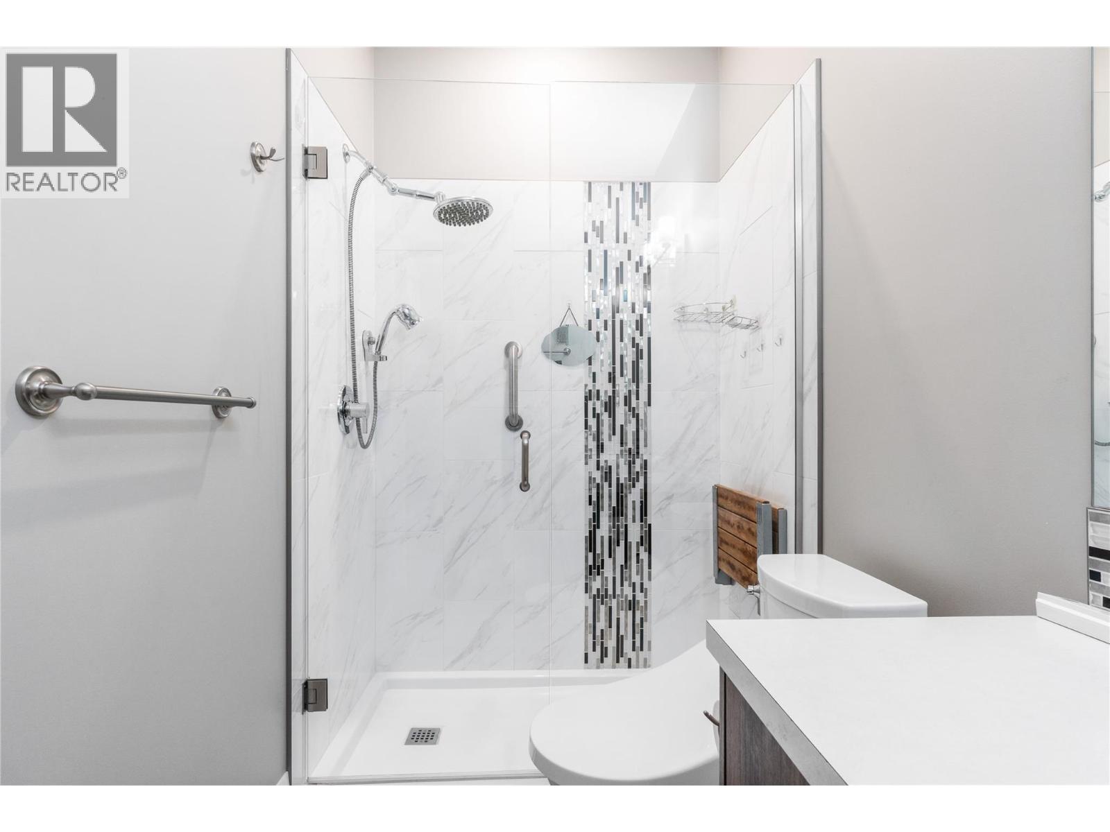 1070 1 Street SE Unit# 37, Salmon Arm