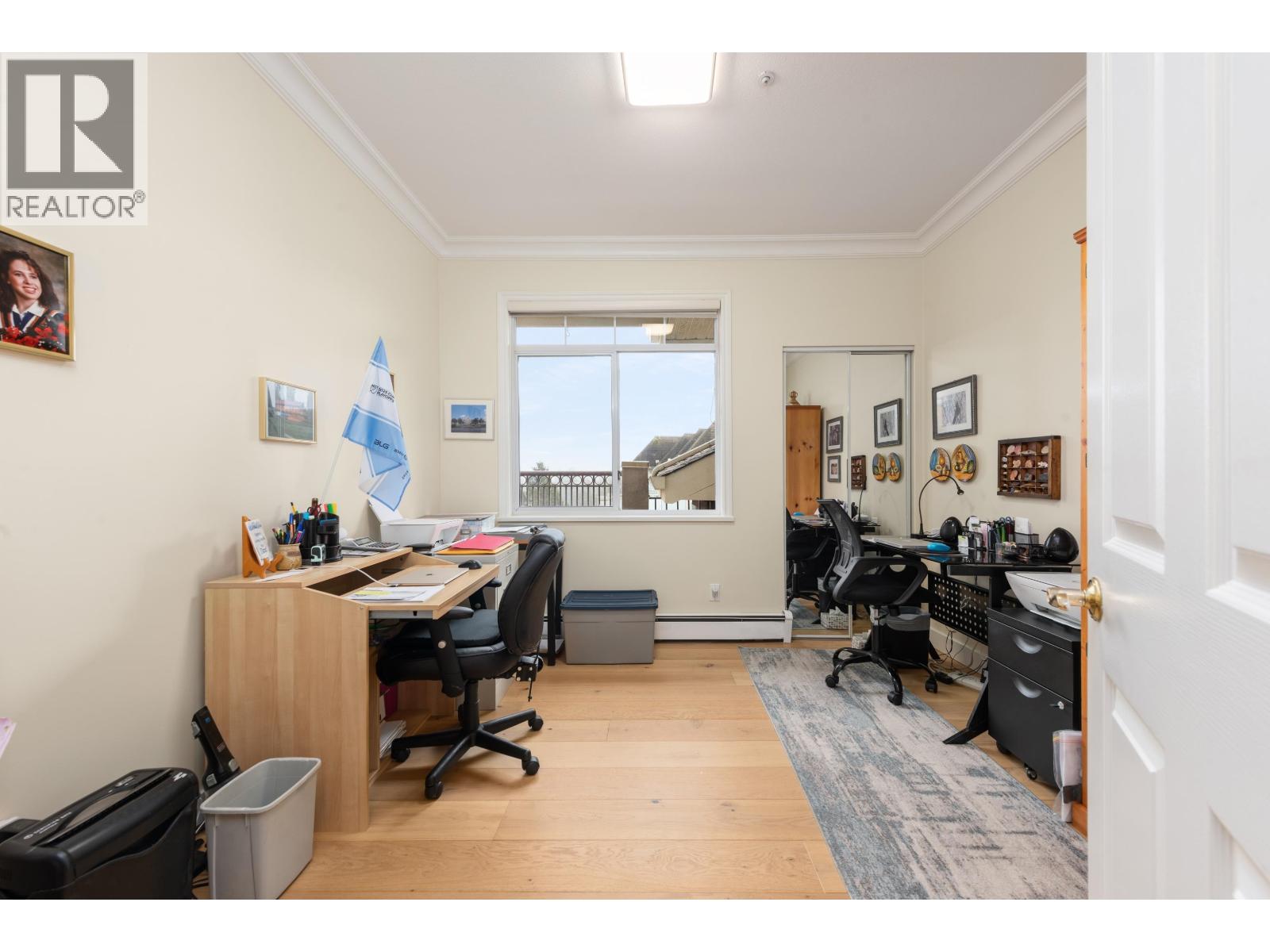 #402-1300 HUNTER Road, Delta