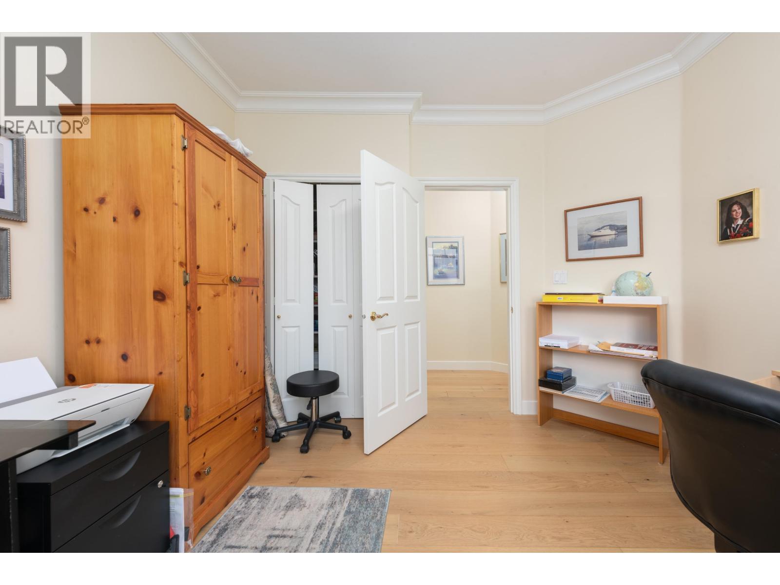 #402-1300 HUNTER Road, Delta