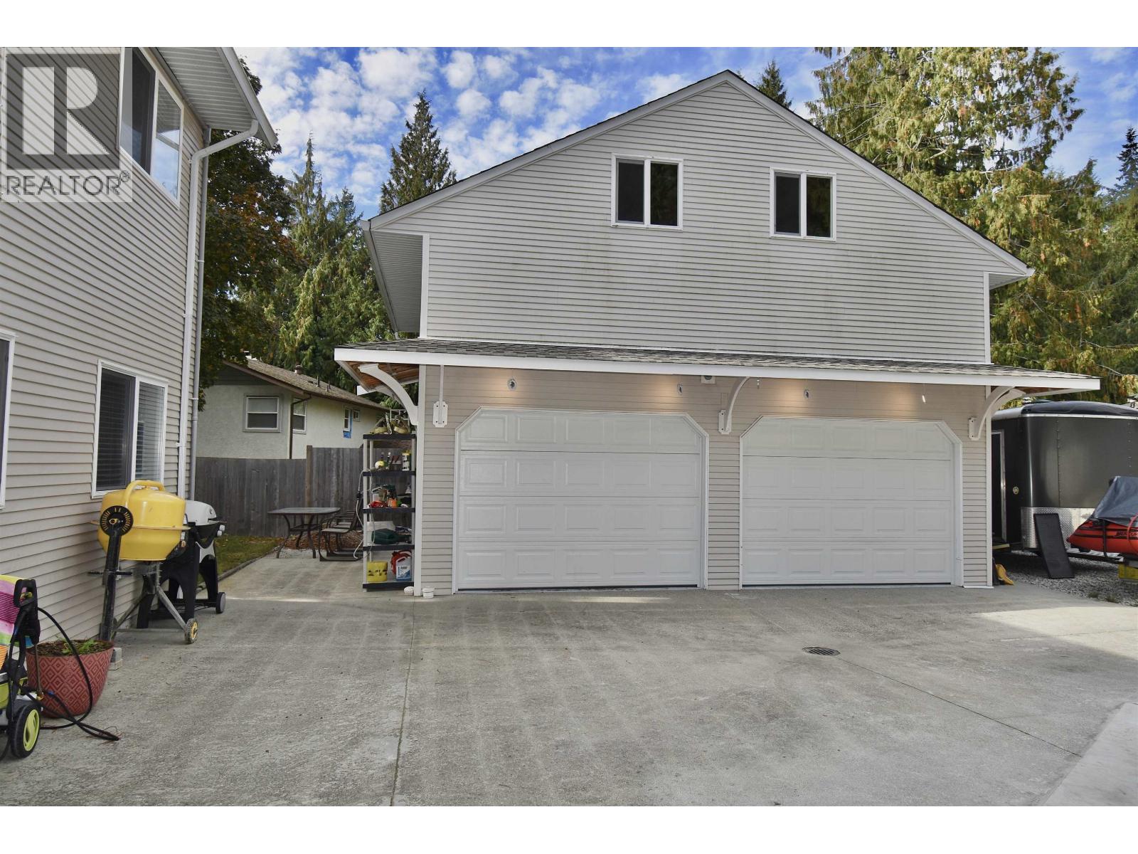 8086 DOGWOOD DRIVE, Halfmoon Bay