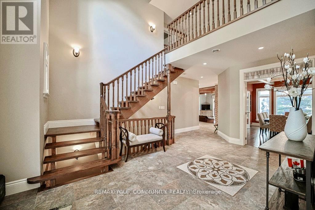 57 JOSEPH STREET S - 7