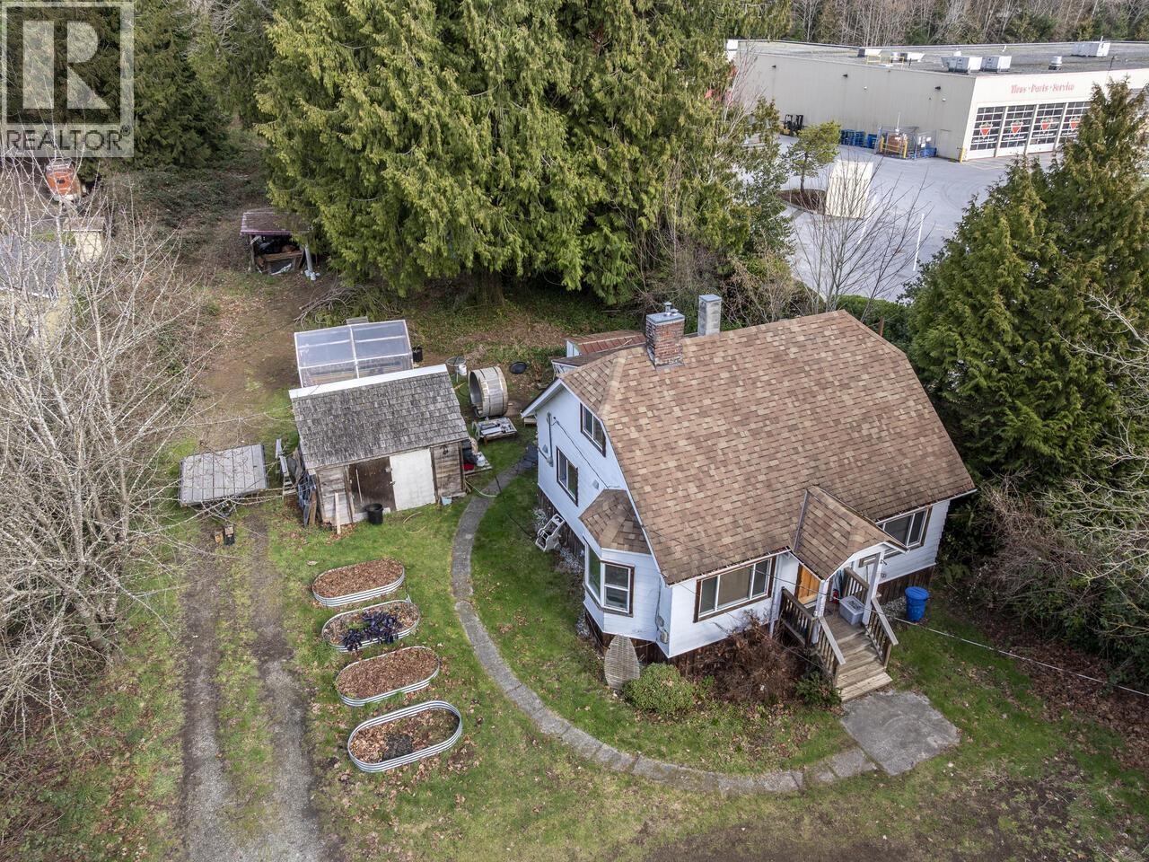 4404 SUNSHINE COAST HIGHWAY, Sechelt