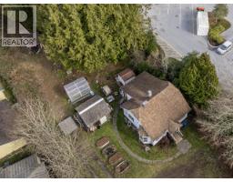 4404 Sunshine Coast Highway, Sechelt, BC V7Z0B1 Photo 12