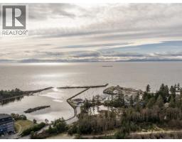 4404 Sunshine Coast Highway, Sechelt, BC V7Z0B1 Photo 15