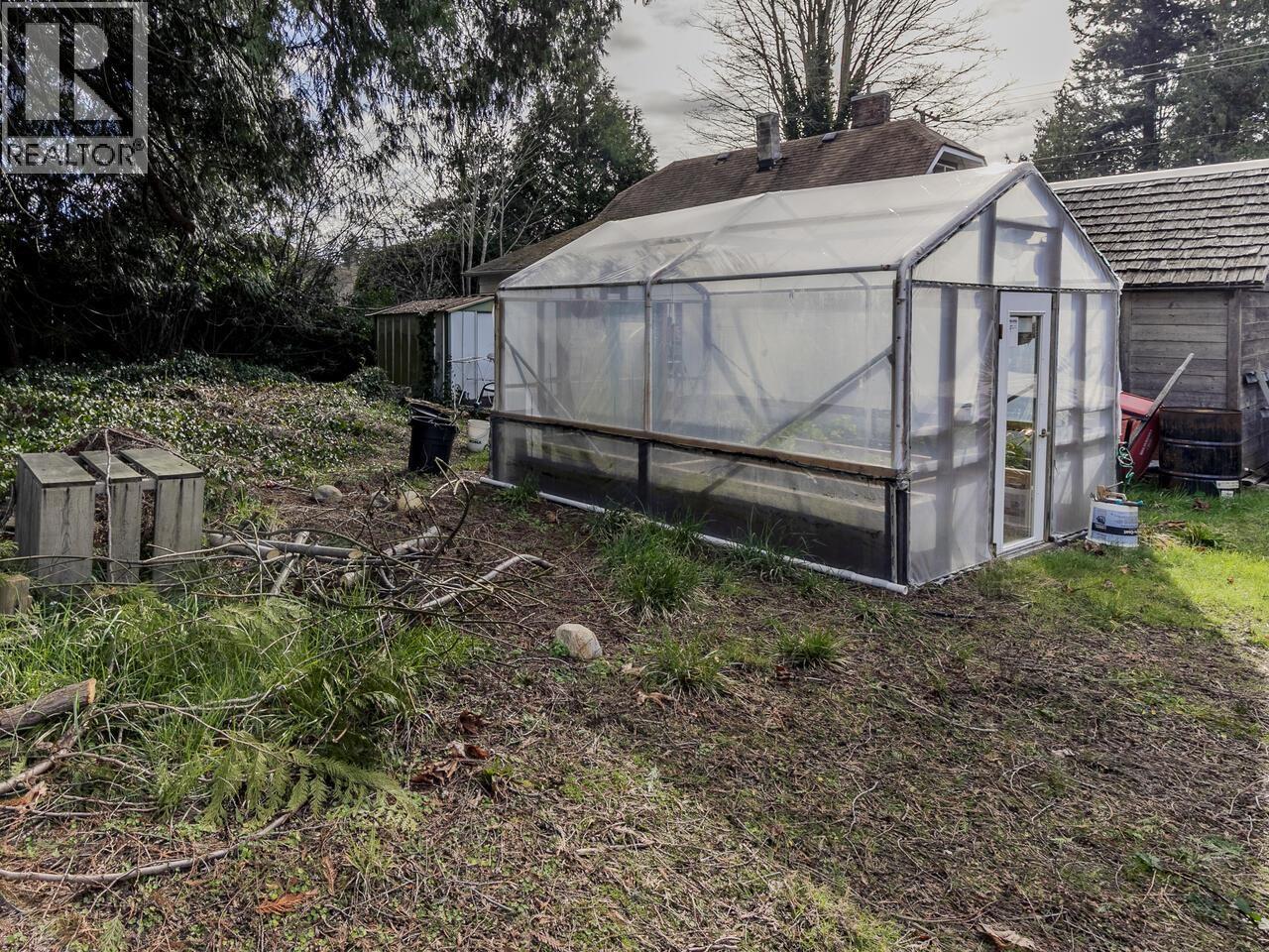 4404 SUNSHINE COAST HIGHWAY, Sechelt