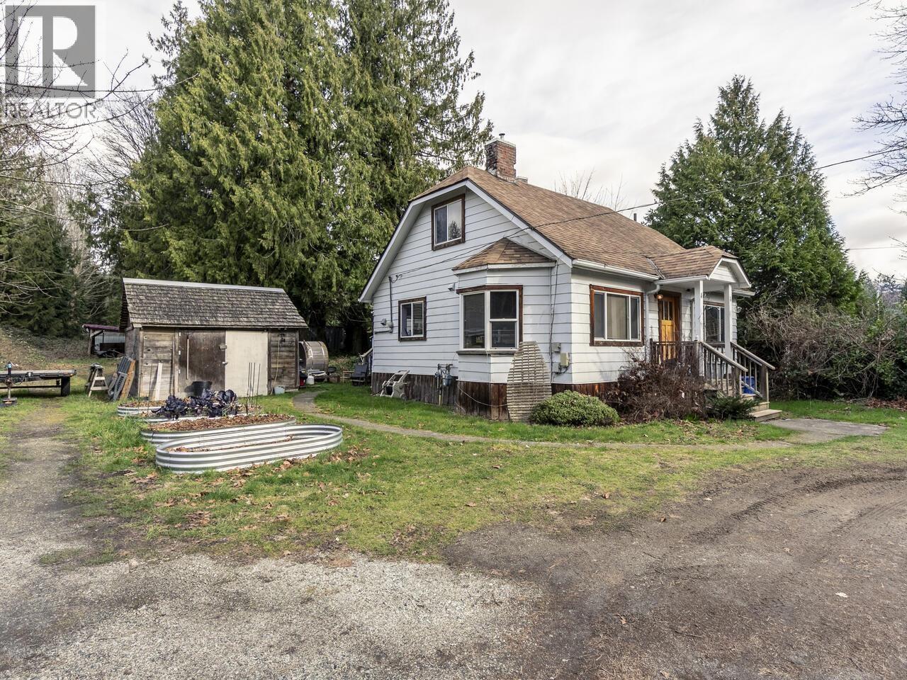 4404 SUNSHINE COAST HIGHWAY, Sechelt