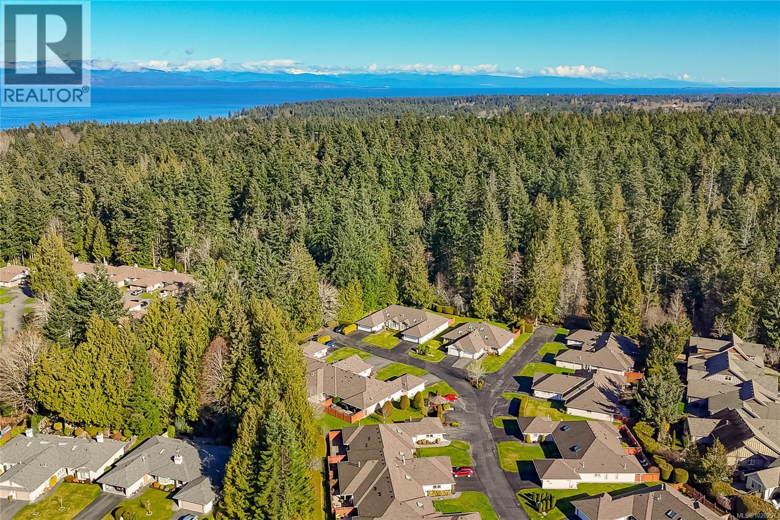 #9 850 ARBUTUS ST - 41