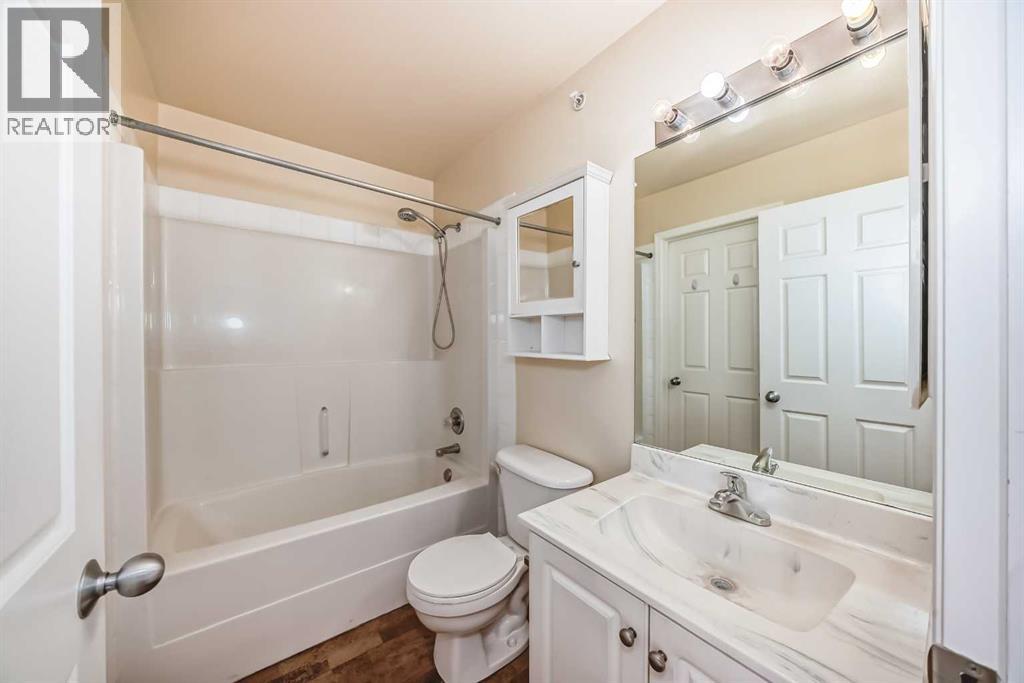 Single Family House for Sale in   Shawville Way SE Shawnessy Calgary 