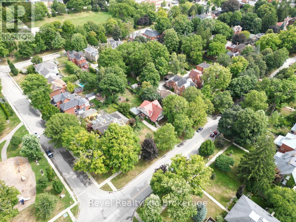 140 VANSITTART AVENUE, Woodstock (Woodstock - North), Ontario, N4S6E6 — Photo 38