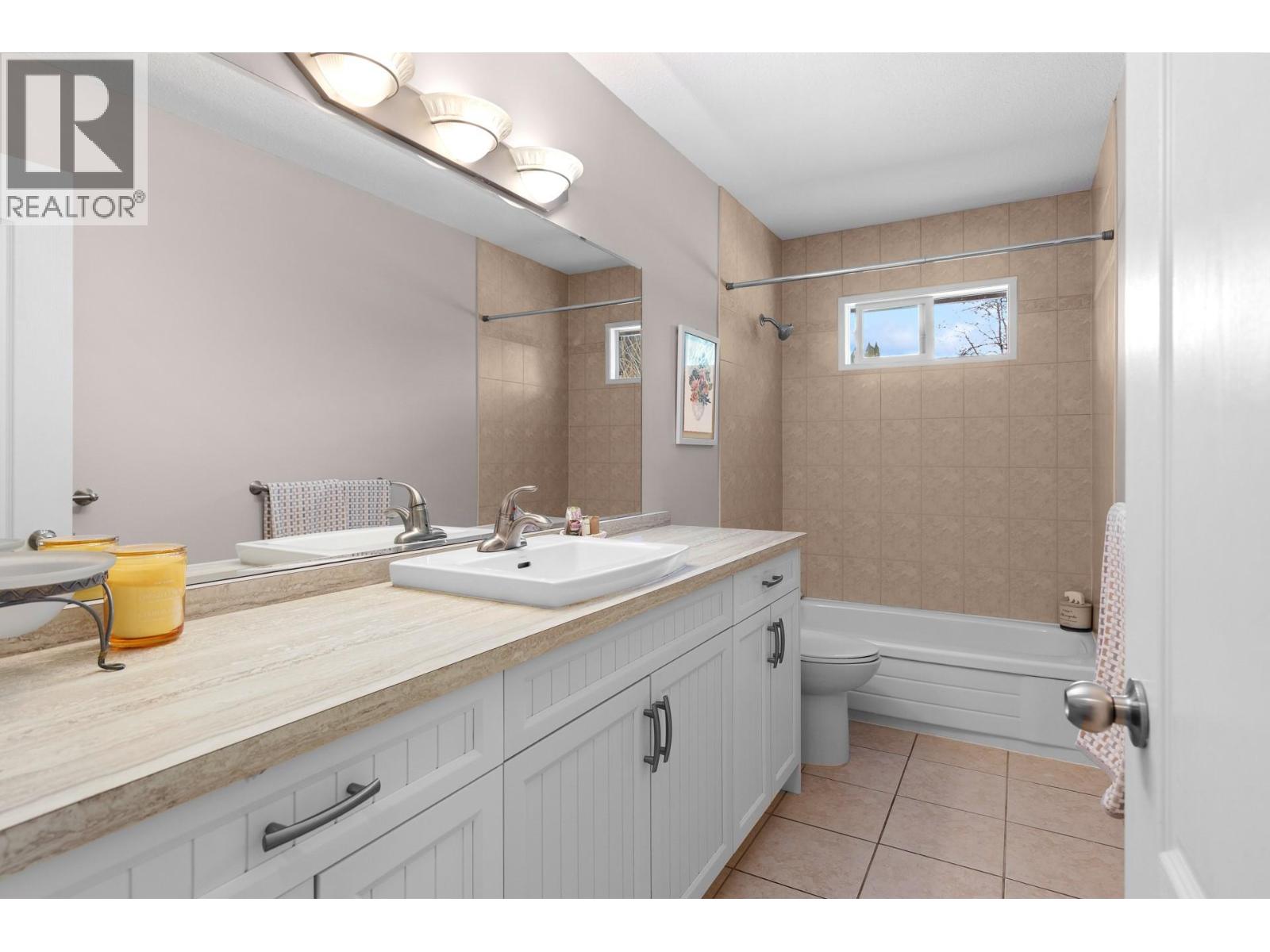 1269 Marlyn Court, West Kelowna