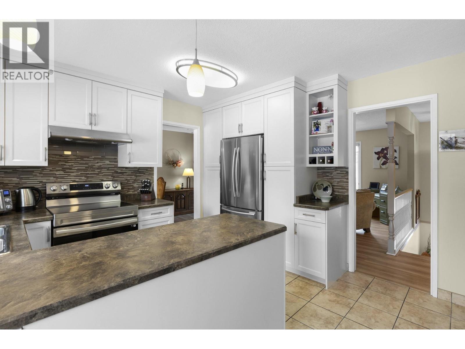 1269 Marlyn Court, West Kelowna