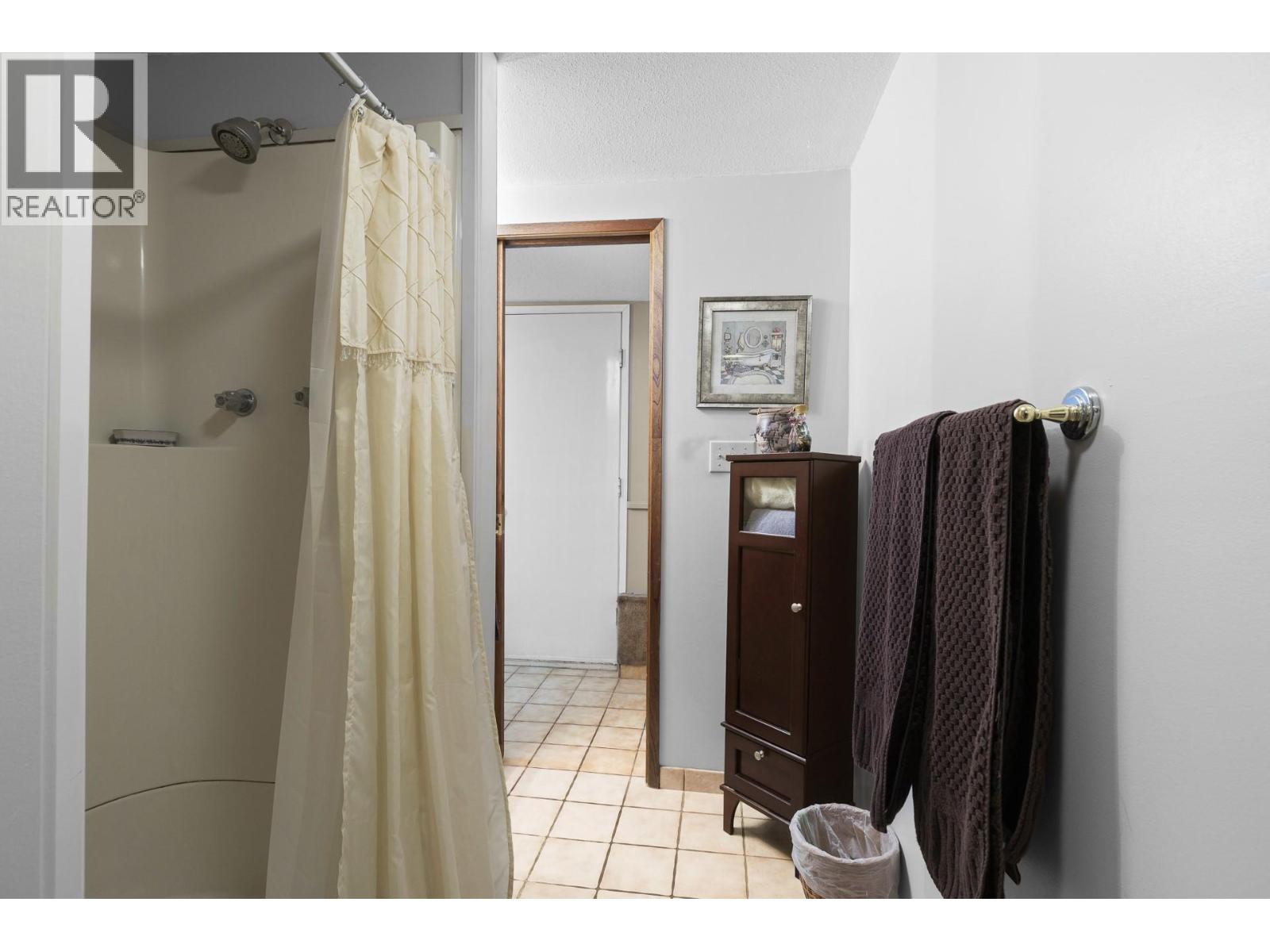 1269 Marlyn Court, West Kelowna