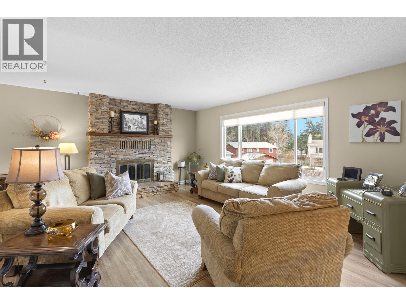 1269 Marlyn Court, West Kelowna
