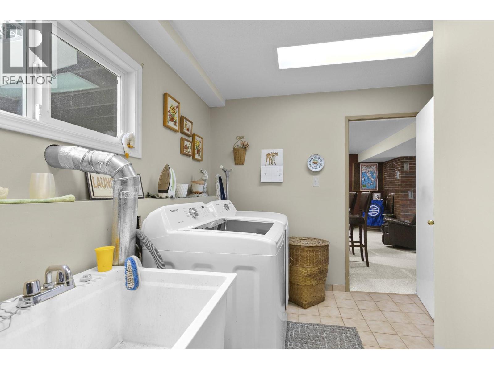 1269 Marlyn Court, West Kelowna