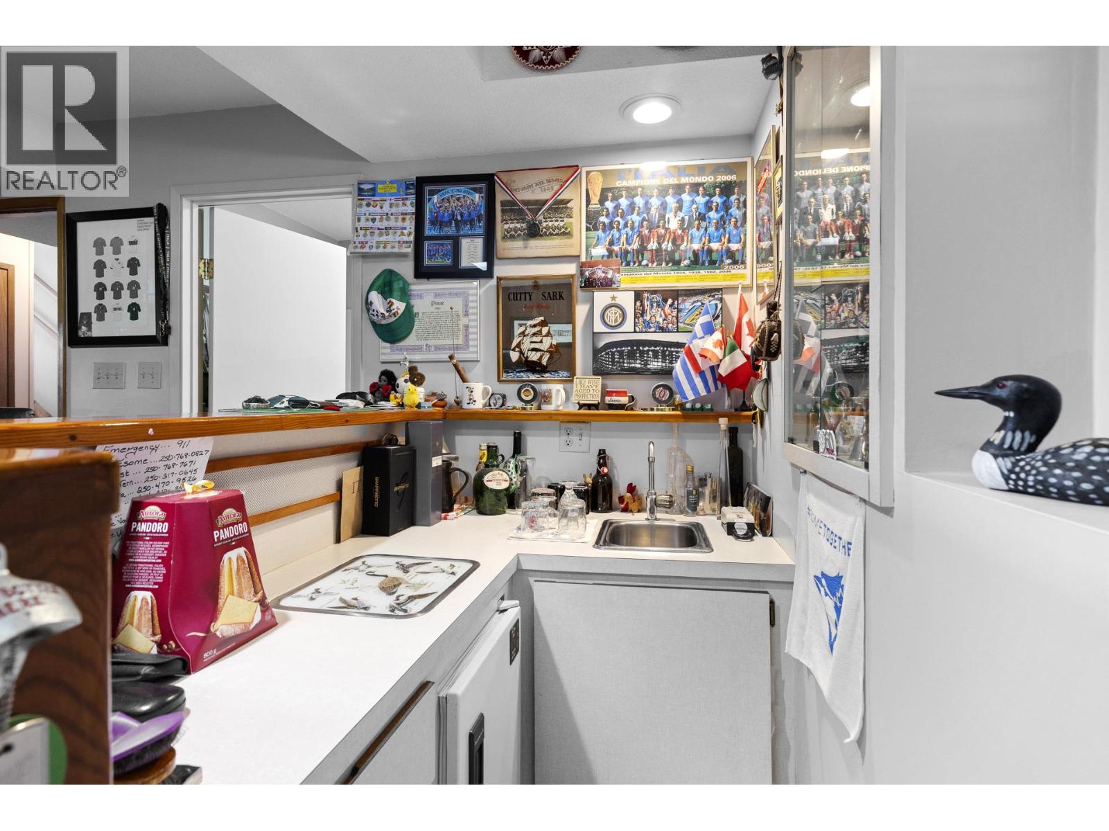 1269 Marlyn Court, West Kelowna