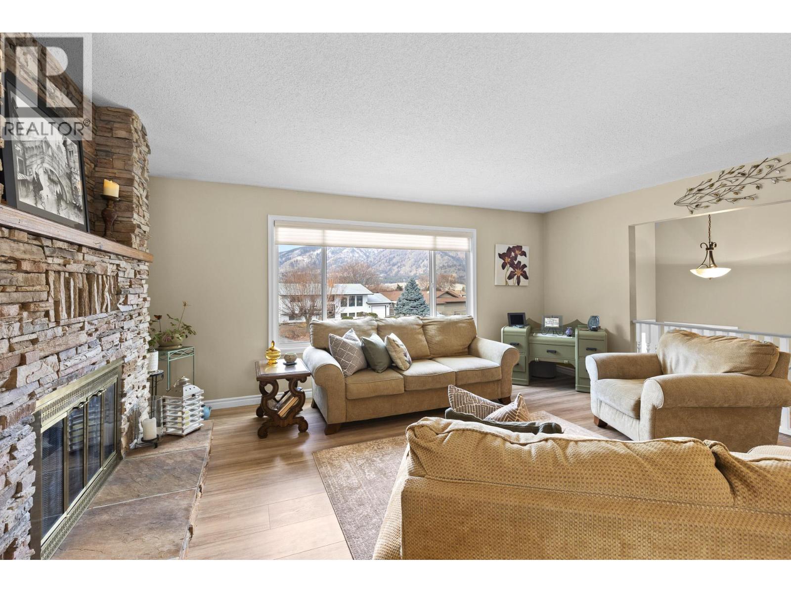 1269 Marlyn Court, West Kelowna