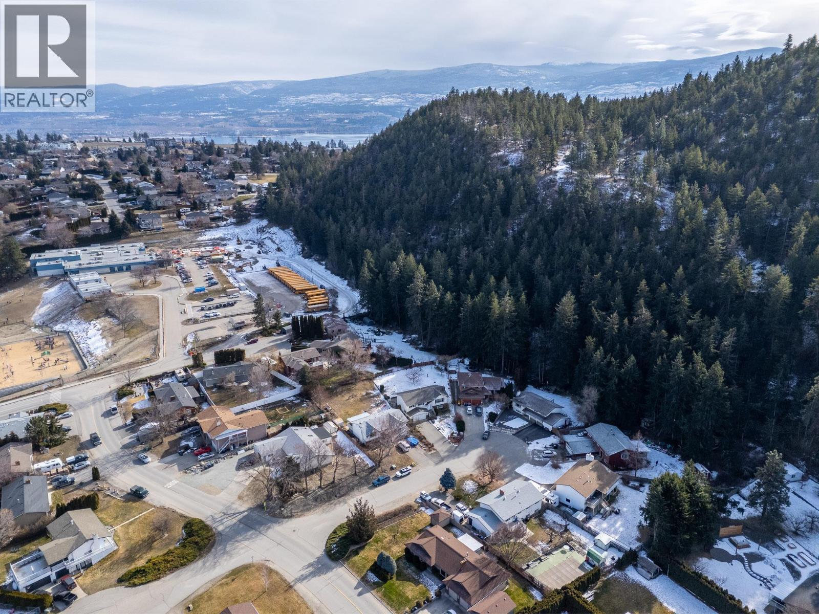 1269 Marlyn Court, West Kelowna