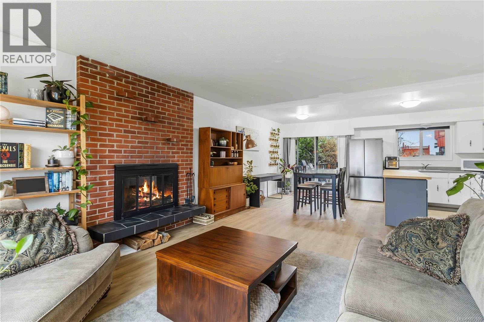  4370 Elnido Crescent, Saanich