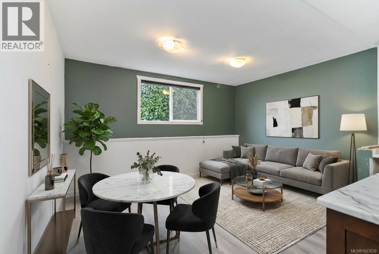  4370 Elnido Crescent, Saanich