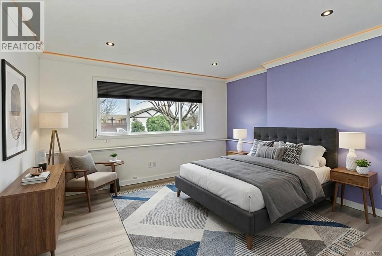  4370 Elnido Crescent, Saanich