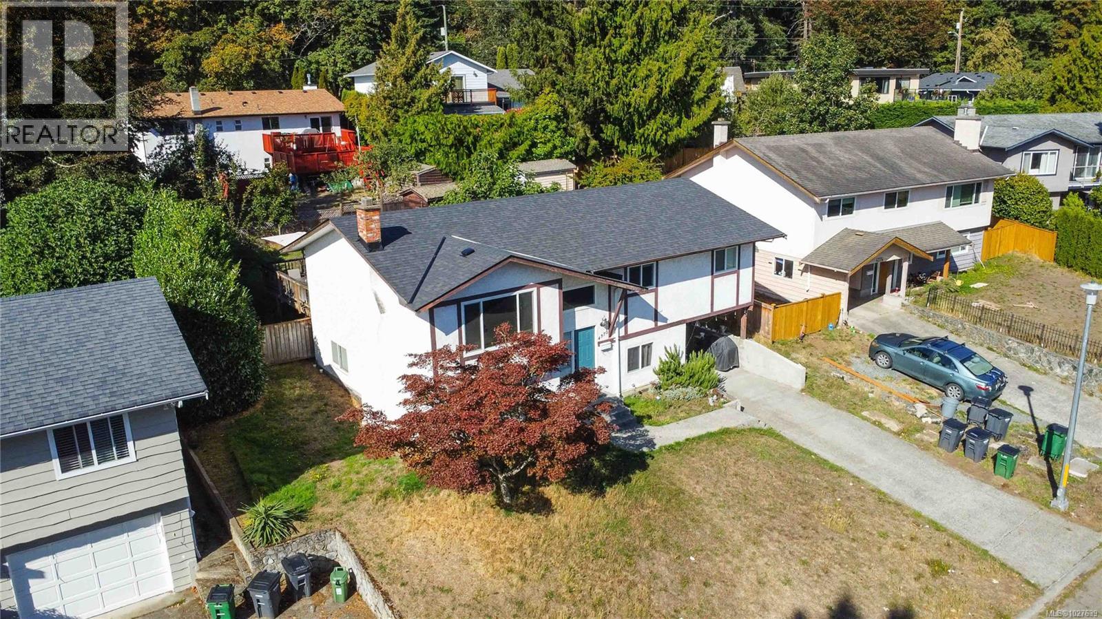  4370 Elnido Crescent, Saanich