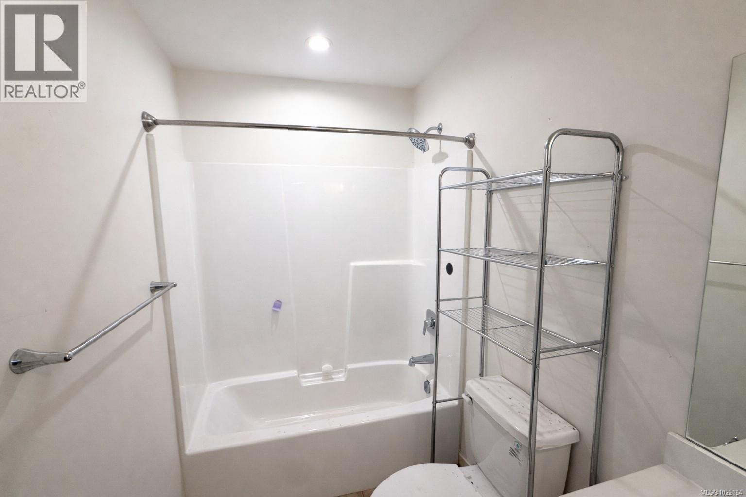 508 842 Orono Avenue, Langford