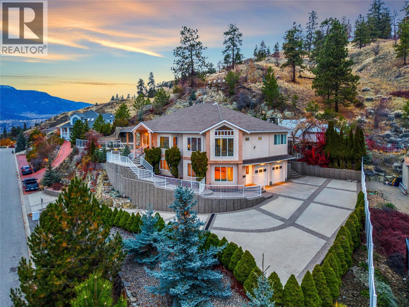 705 Royal Pine Drive, Kelowna