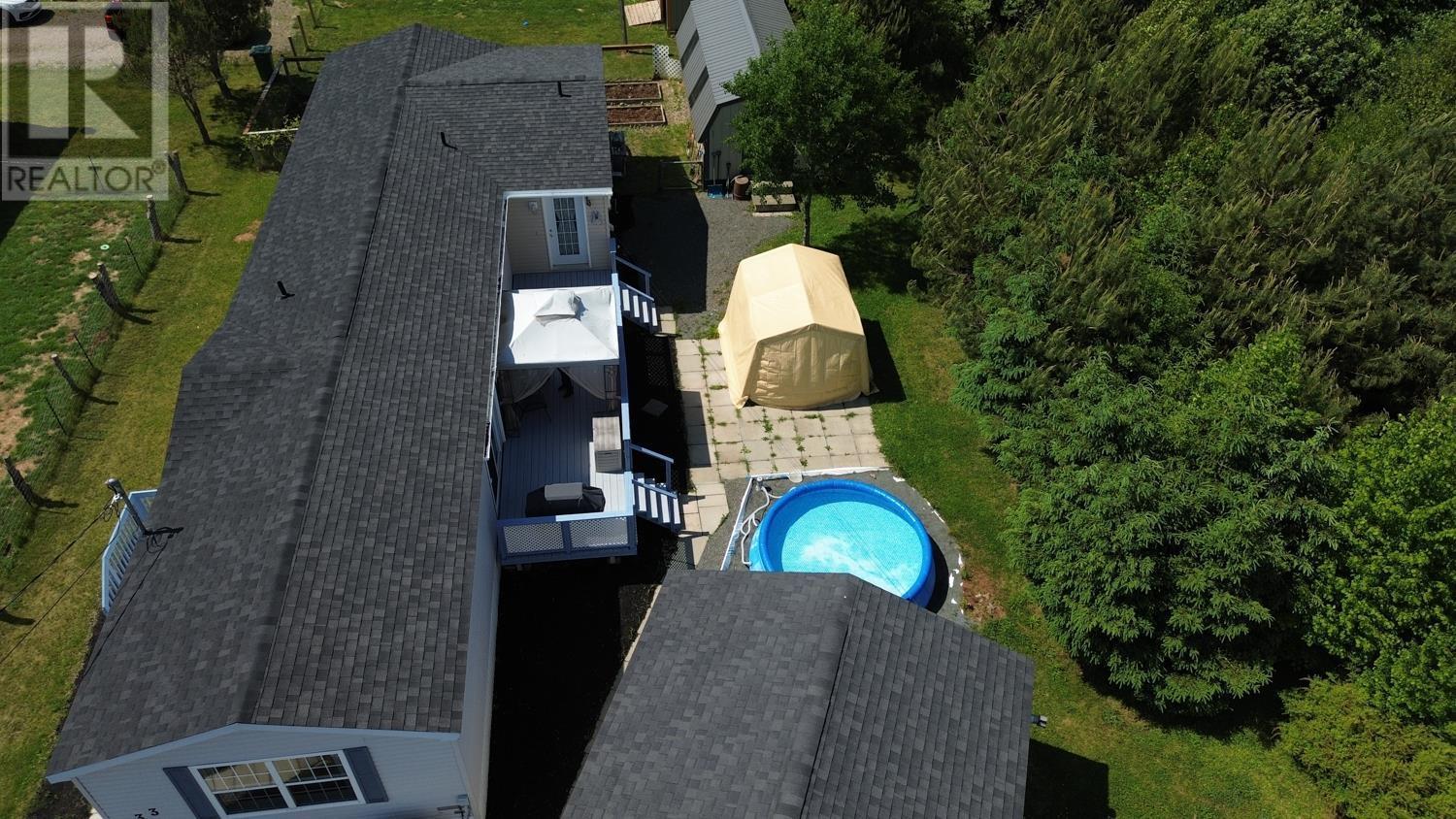 Property 38 of 48 of 33 DRESDEN Way